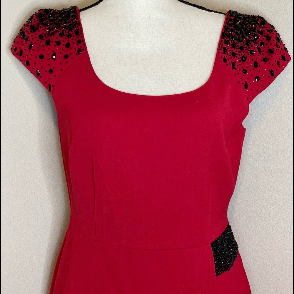 ANTONIO MELANI Red Cocktail Dress with Black Beading Size 6